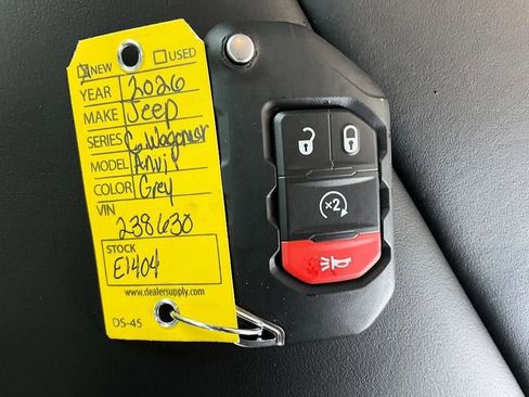 New 2026 Jeep Wrangler Unlimited Rubicon AWD/4WD image 34