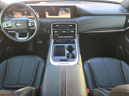 Certified 2025 Nissan Armada SL w/ Captain's Chari Seat Package image 15