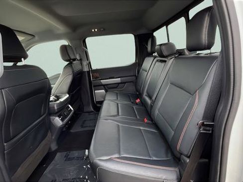 Used 2023 Ford F150 Lariat w/ Trailer Tow Package image 21