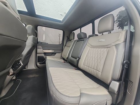 Used 2026 Ford F250 Platinum w/ Platinum Plus Package image 13