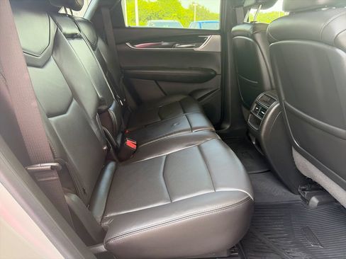 Used 2020 Cadillac XT5 Premium Luxury FWD image 28
