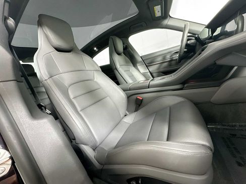 Certified 2025 Porsche Taycan image 28