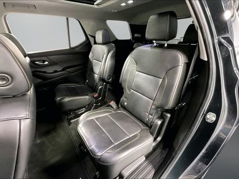 Used 2019 Chevrolet Traverse LT w/ LT Premium Package AWD/4WD image 22