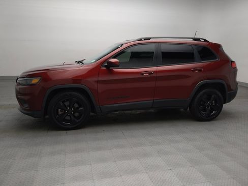 Used 2020 Jeep Cherokee Latitude Plus FWD image 2