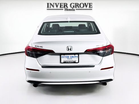 Certified 2024 Honda Civic Touring image 6
