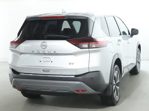 Certified 2022 Nissan Rogue SV FWD image 44