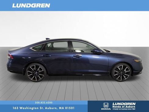 New 2026 Honda Accord Touring image 4