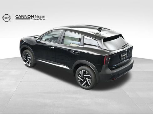 New 2026 Nissan Kicks SV w/ Charging Package FWD image 35