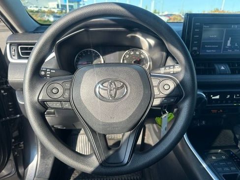 Used 2019 Toyota RAV4 LE w/ All Weather Liner Package AWD/4WD image 17