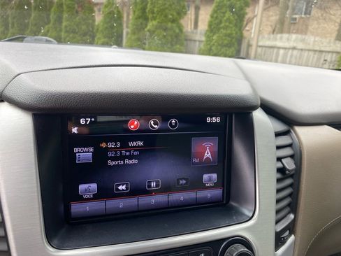 Used 2015 GMC Yukon SLT w/ HD Trailering Package image 14