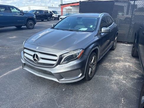 Used 2015 Mercedes-Benz GLA 250 image 1