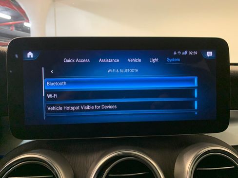 Used 2022 Mercedes-Benz GLC 300 4MATIC image 33