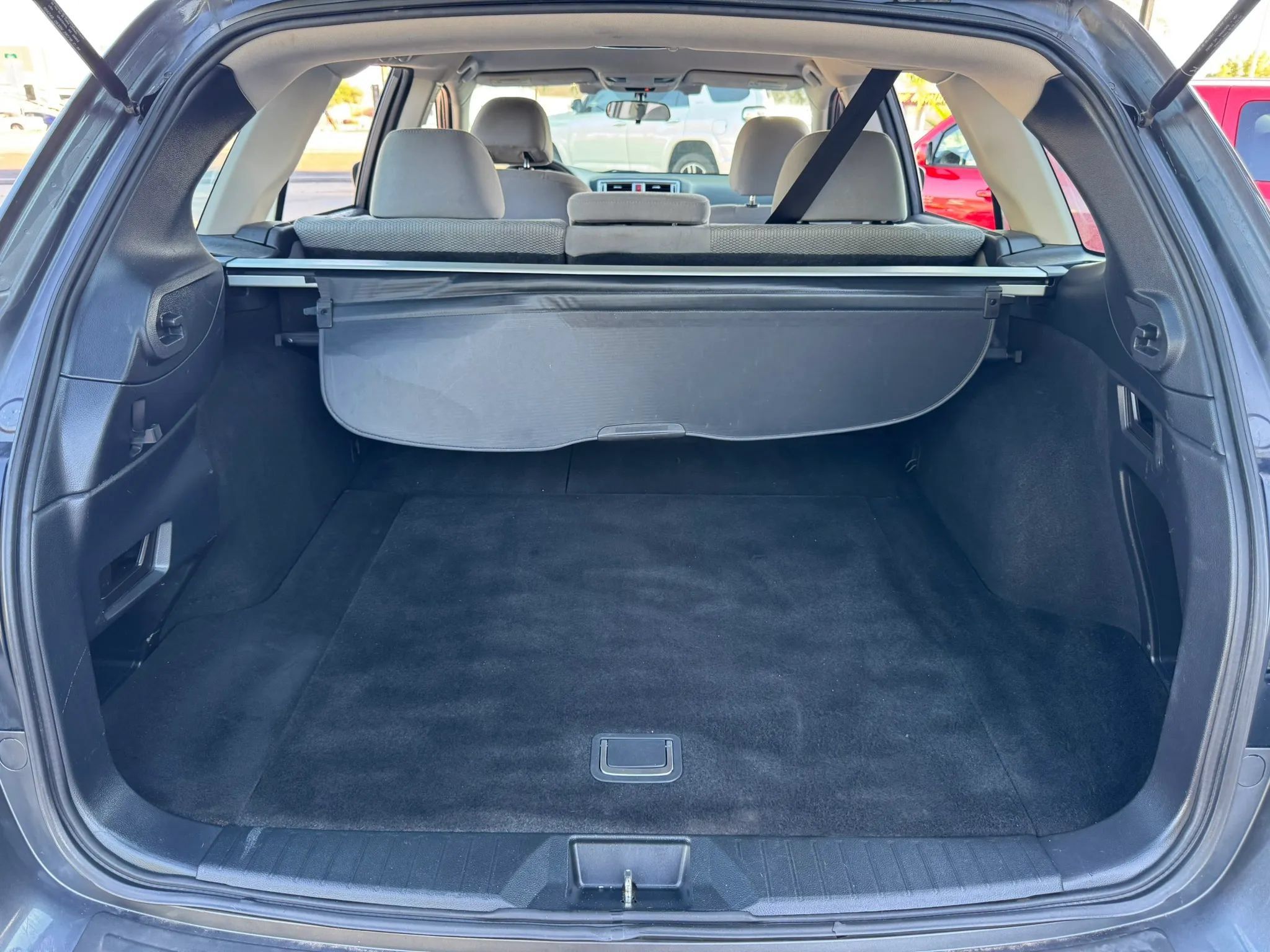 Used 2019 Subaru Outback 2.5i AWD/4WD image 36