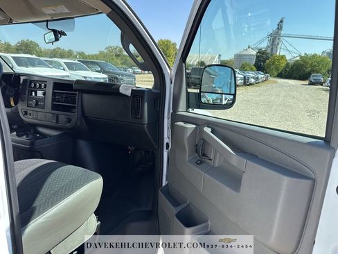 Used 2023 Chevrolet Express 2500 w/ Driver Convenience Package image 25