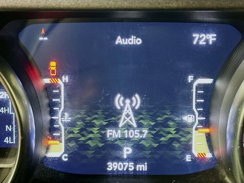 Used 2021 Jeep Gladiator Mojave w/ Trailer Tow Package image 18