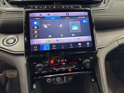 Certified 2022 Jeep Grand Cherokee Limited image 6