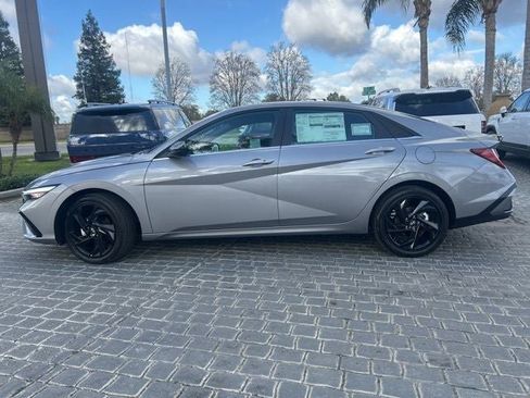 New 2026 Hyundai Elantra SEL Sport Premium image 6