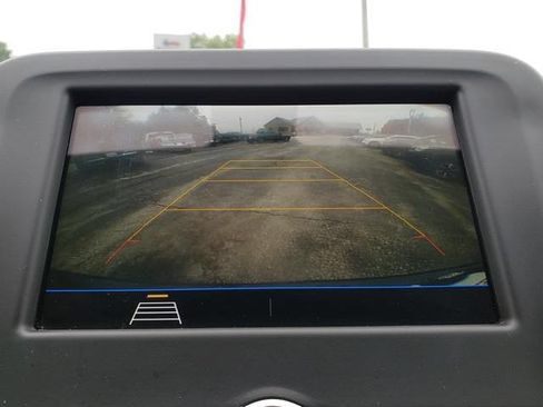 Used 2019 Chevrolet Equinox LT AWD/4WD image 25