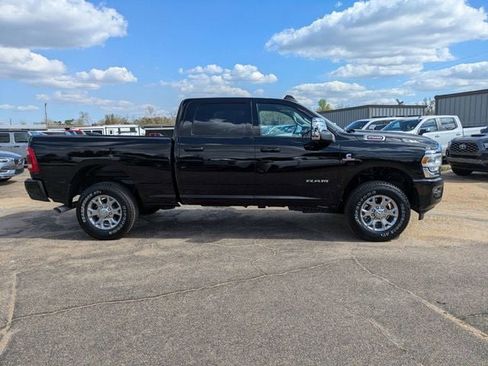 Used 2024 RAM 2500 Laramie image 3