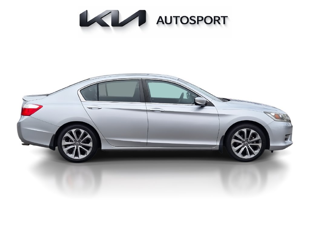Used 2013 Honda Accord Sport image 7