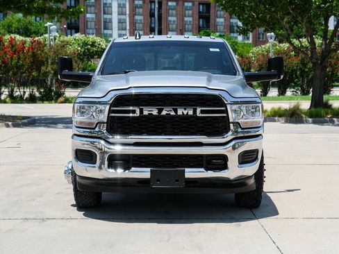Used 2022 RAM 3500 Tradesman AWD/4WD image 4