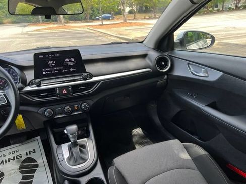 Used 2024 Kia Forte LXS FWD image 26
