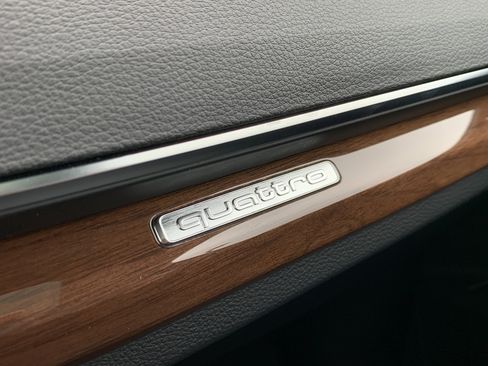 Certified 2022 Audi Q5 2.0T Premium Plus w/ Premium Plus Package image 17