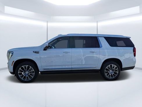 New 2026 GMC Yukon XL Denali w/ Sun & Power Step Package image 6