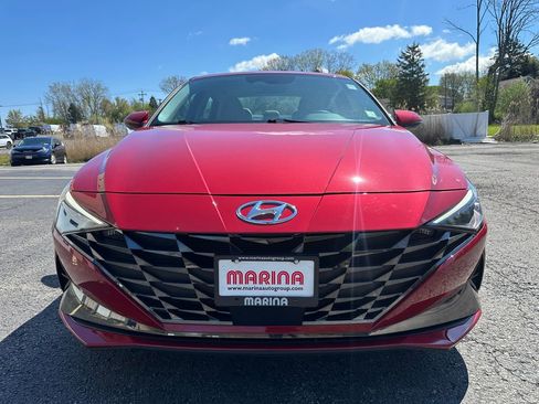 Used 2023 Hyundai Elantra Limited w/ Cargo Package FWD image 13