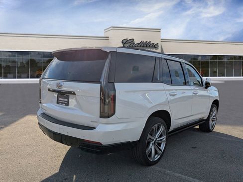 Used 2025 Cadillac Escalade Sport Platinum image 5