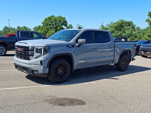 Used 2024 GMC Sierra 1500 Elevation AWD/4WD image 6
