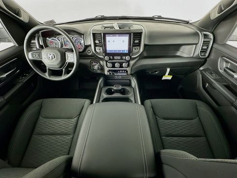 New 2026 RAM 1500 Big Horn AWD/4WD image 9