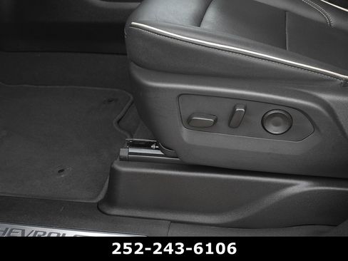 Used 2025 Chevrolet Tahoe Premier image 11