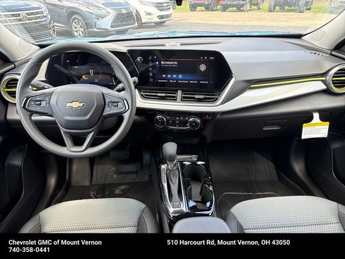 New 2026 Chevrolet Trax LT FWD image 14