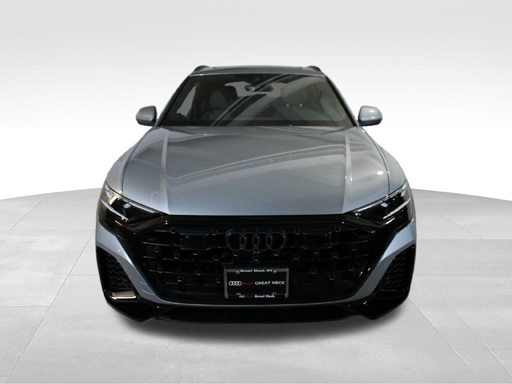 Used 2024 Audi Q8 Premium AWD/4WD image 18