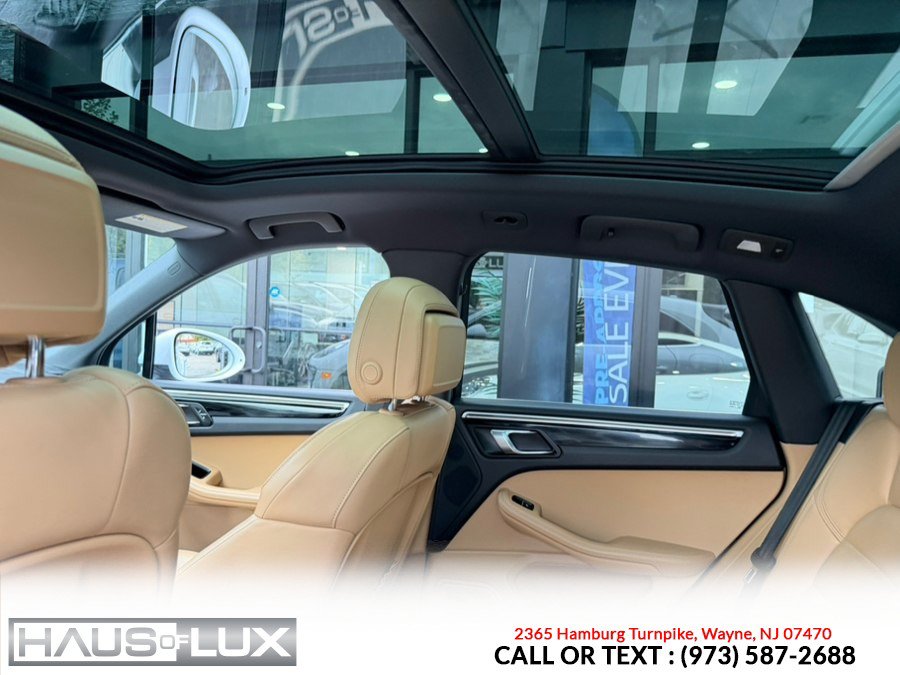 Used 2018 Porsche Macan S w/ Premium Package Plus AWD/4WD image 13