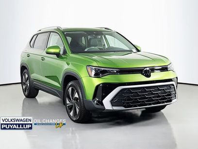 New 2025 Volkswagen Taos SE