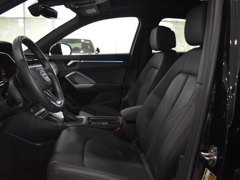 Used 2023 Audi Q3 2.0T Premium Plus AWD/4WD image 11