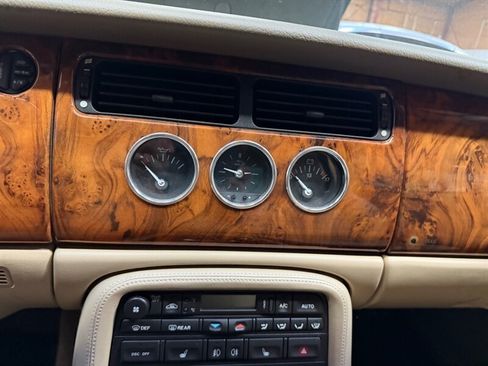 Used 2005 Jaguar XK8 Convertible RWD image 26