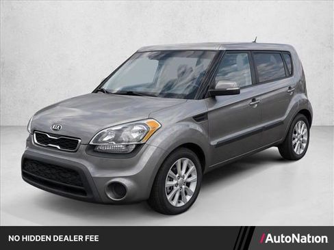 Used 2013 Kia Soul + FWD image 1