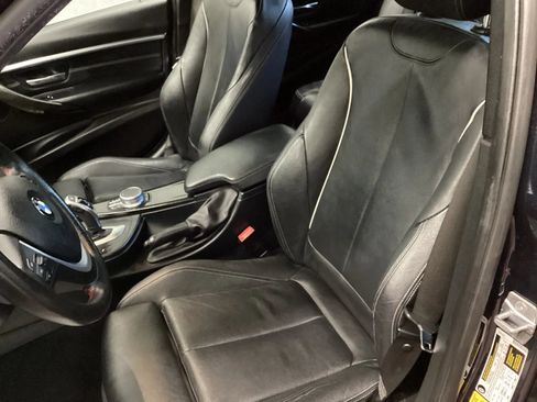 Used 2017 BMW 330i xDrive Sedan AWD/4WD image 10