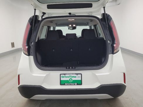 Used 2025 Kia Soul S image 29