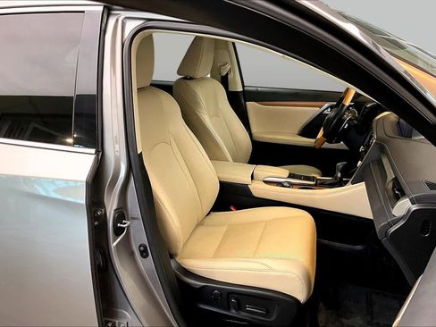Used 2022 Lexus RX 350 FWD w/ Premium Package image 9