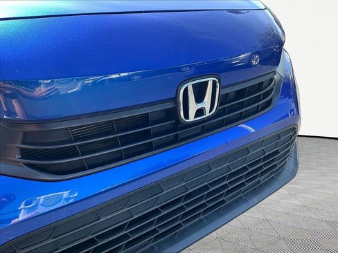 Certified 2023 Honda Civic Sport image 32