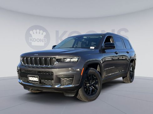 Used 2021 Jeep Grand Cherokee L Laredo w/ Luxury Tech Group I image 1