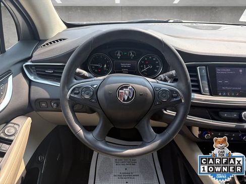 Used 2020 Buick Enclave Essence w/ Sound and Sites Package FWD image 21
