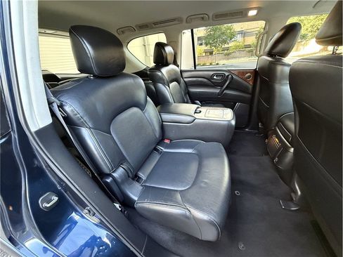 Used 2019 INFINITI QX80 Luxe image 18