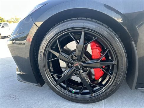 Used 2021 Chevrolet Corvette Stingray Preferred Conv w/ Z51 Performance Package image 19