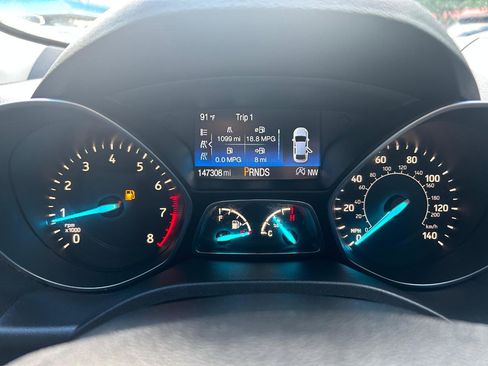 Used 2018 Ford Escape SE image 20