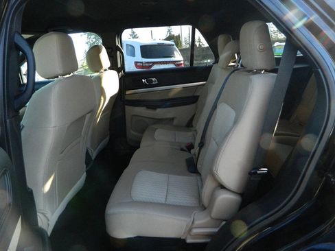 Used 2017 Ford Explorer 4WD image 14